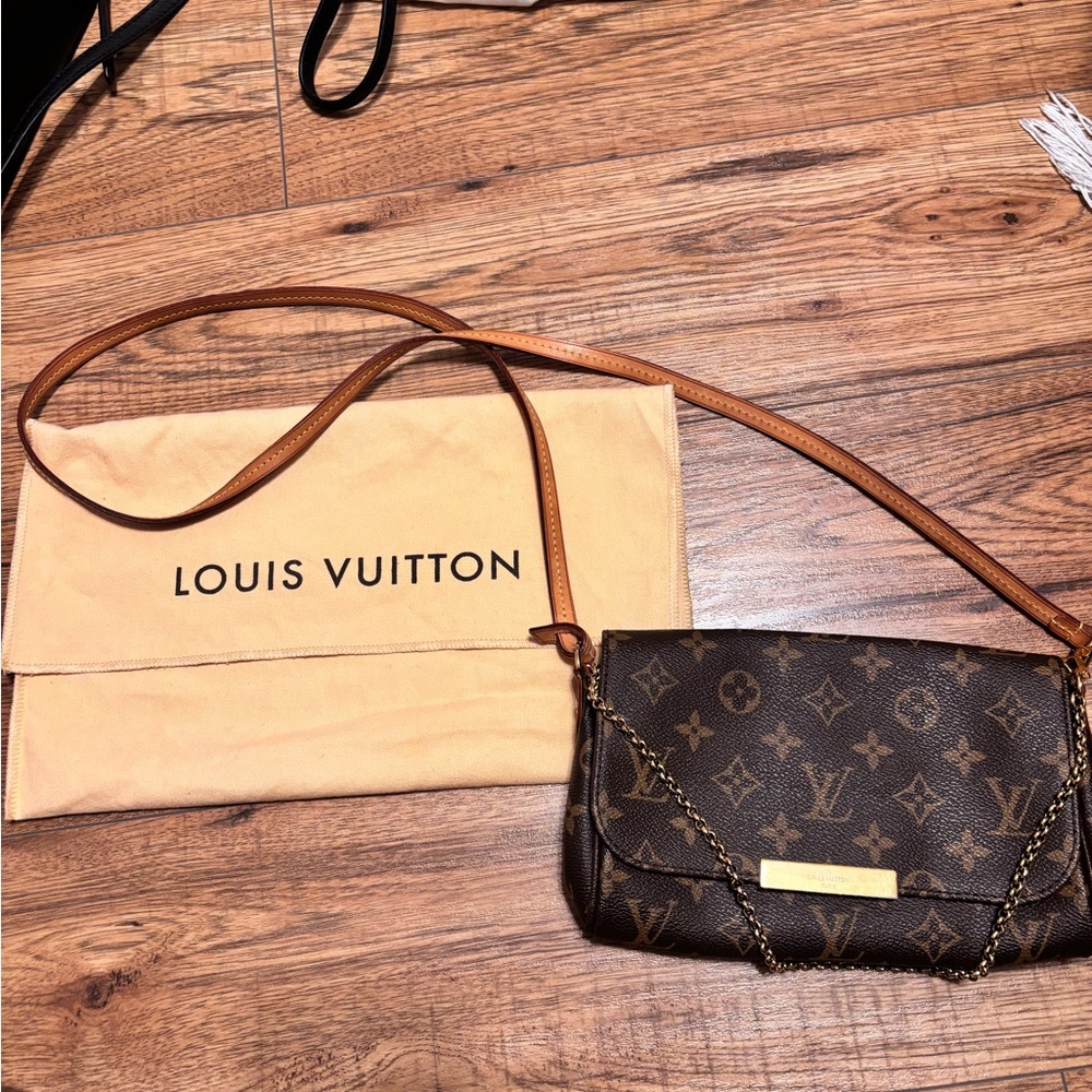 Louis Vuitton Brown Monogram Crossbody Bag (authentic)